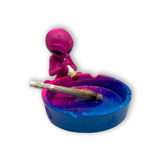 Alien Aschenbecher blau-pink mit Ablage und farbigem Innenbereich