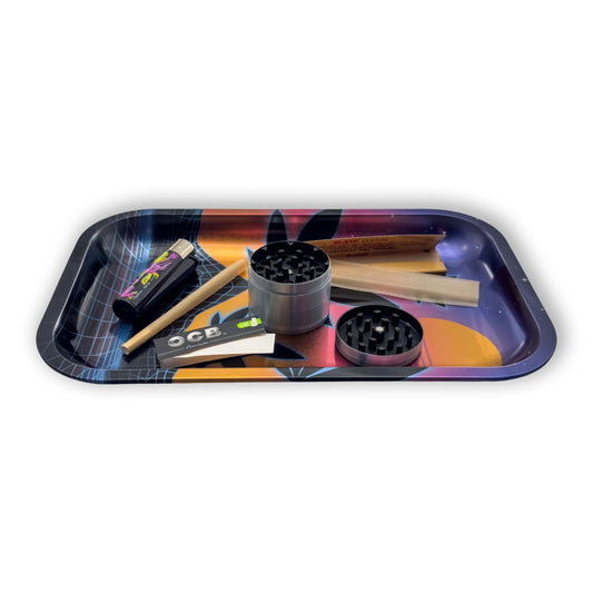 420 Leaves Rolltablett mit Zubehör wie Grinder, Feuerzeug und Papers als Anwendungsbeispiel