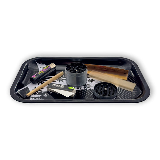 420 Aliens Rolltablett mit Zubehör wie Grinder, Feuerzeug und Papers als Anwendungsbeispiel