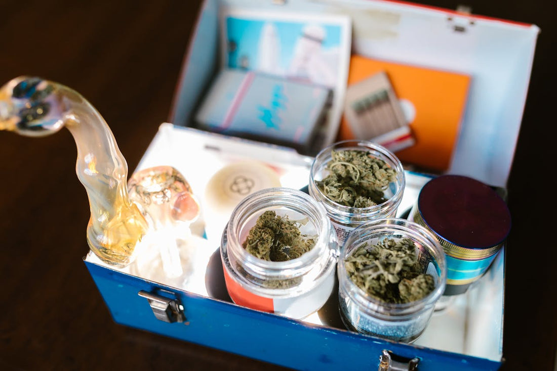 Cannabis-Aufbewahrung in Gläsern – frische und geordnete Lagerung