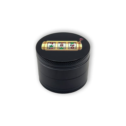 Casino Grinder geschlossen mit goldenem „420“-Slotmachine-Design
